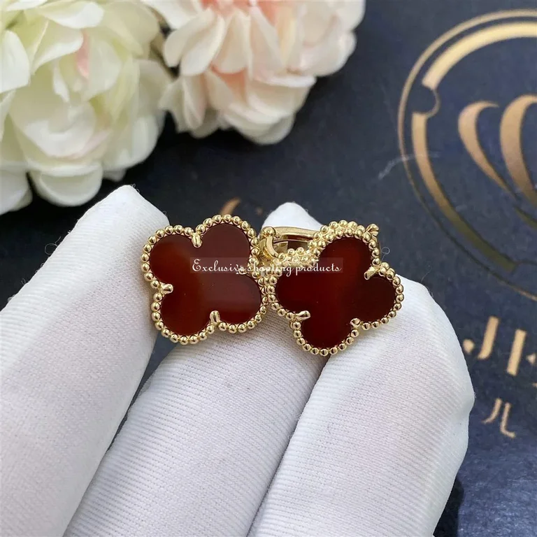 Van Cleef & Arpels VCARD40400 Vintage Alhambra Earrings Yellow Gold Carnelian 3