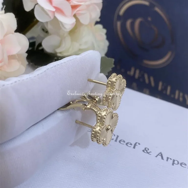 Van Cleef & Arpels VCARP3JL00 Vintage Alhambra earrings guilloché yellow gold 5