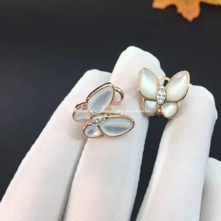 Van Cleef & Arpels VCARO8FN00 Two Butterfly earrings Rose gold Diamond Mother-of-pearl 10