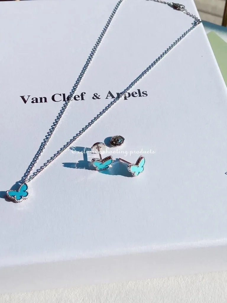 Van Cleef & Arpels VCARN5JN00 Sweet Alhambra butterfly earstuds White gold Turquoise Earrings 2