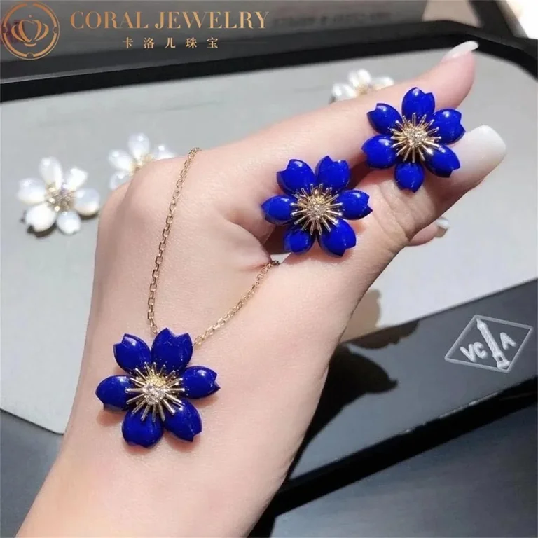 Van Cleef & Arpels VCARP7RW00 Rose de Noël earrings mini model Yellow gold Diamond Lapis Lazuli earrings 4