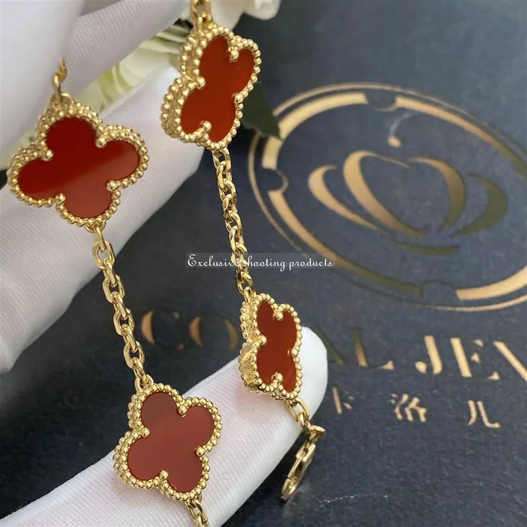 Van Cleef Arpels Vvintage Alhambra Bracelet 5 Motifs Yellow Gold Carnelian Vcard35500 Coral 48