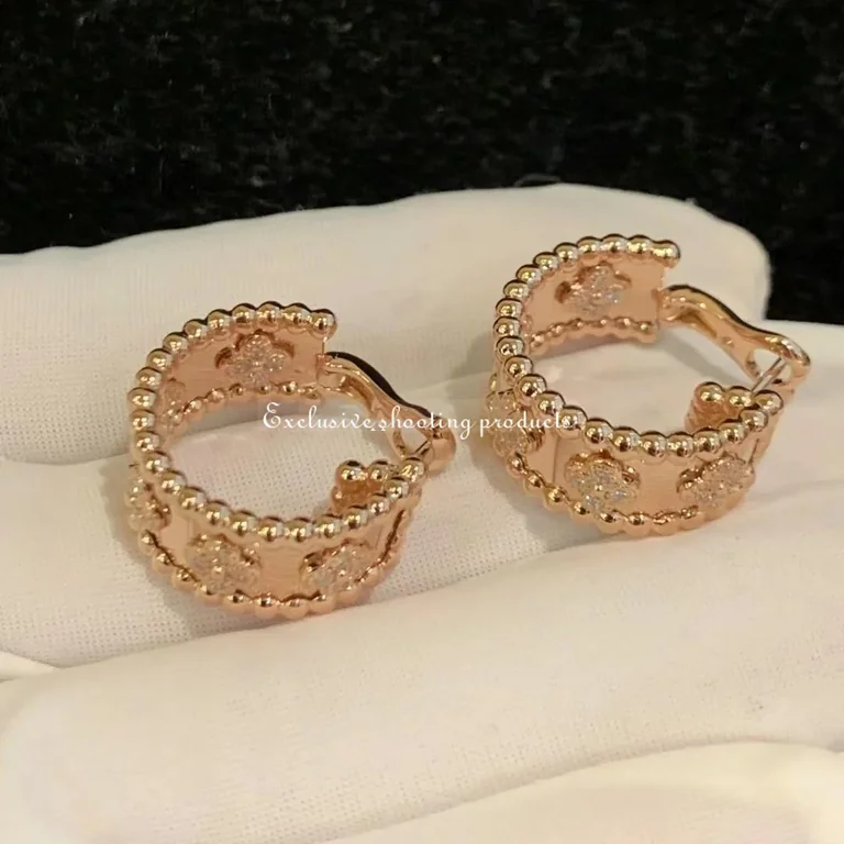 Van Cleef & Arpels VCARO2MK00 Perlée clovers hoop earrings Rose gold Diamond 2