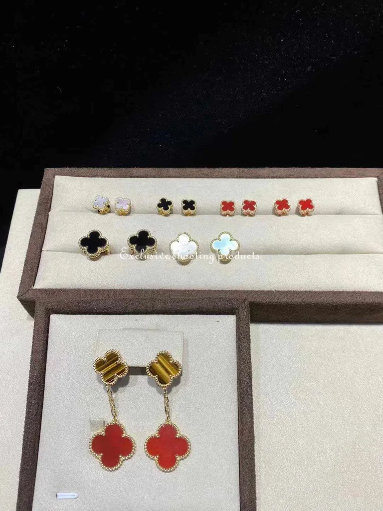 Van Cleef & Arpels VCARN5JR00 Magic Alhambra earrings 2 motifs Yellow gold Carnelian Tiger Eye earrings 8