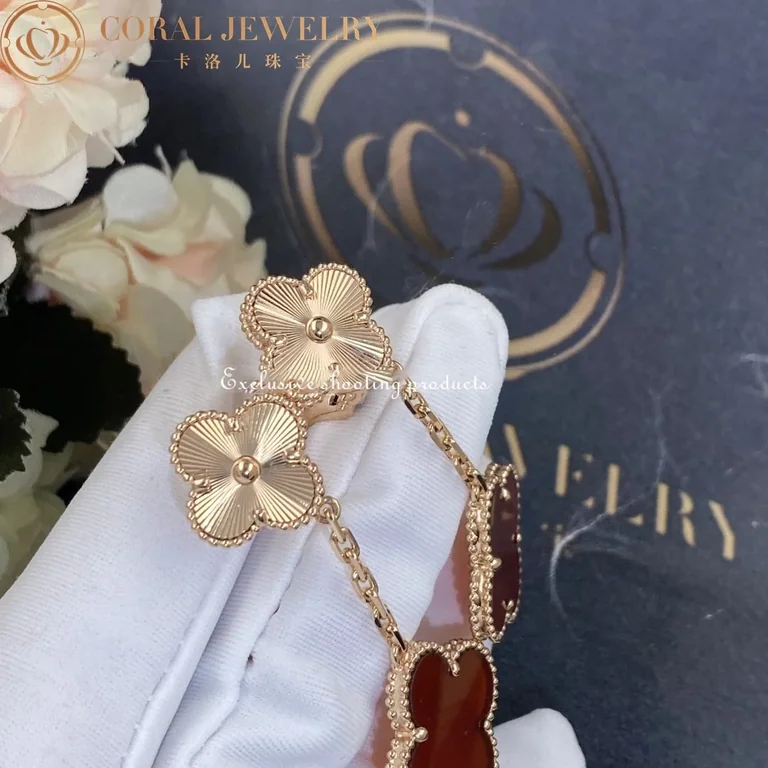 Van Cleef & Arpels VCARP7RQ00 Magic Alhambra earrings 2 motifs Rose gold Carnelian 7