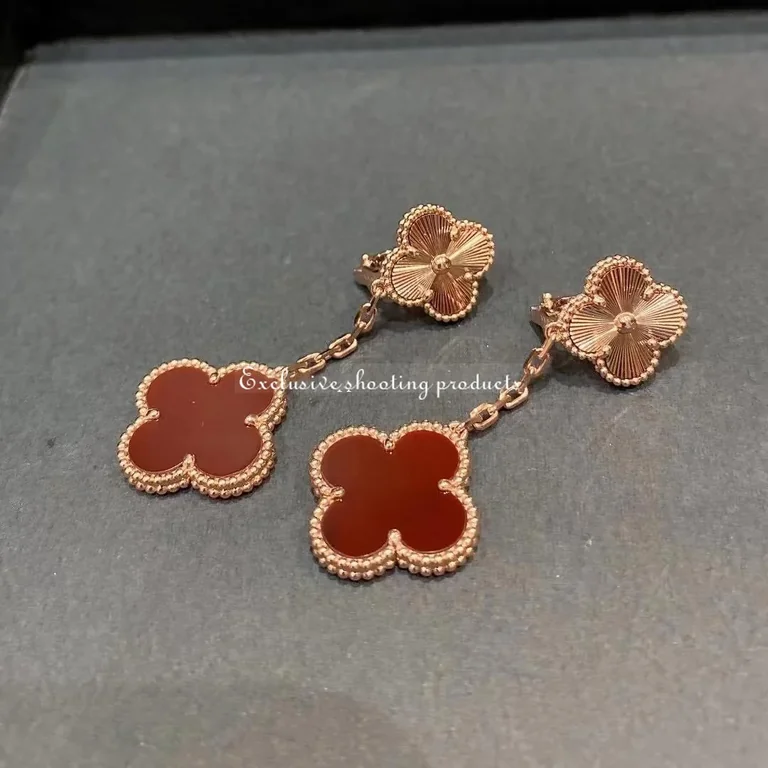 Van Cleef & Arpels VCARP7RQ00 Magic Alhambra earrings 2 motifs Rose gold Carnelian 5
