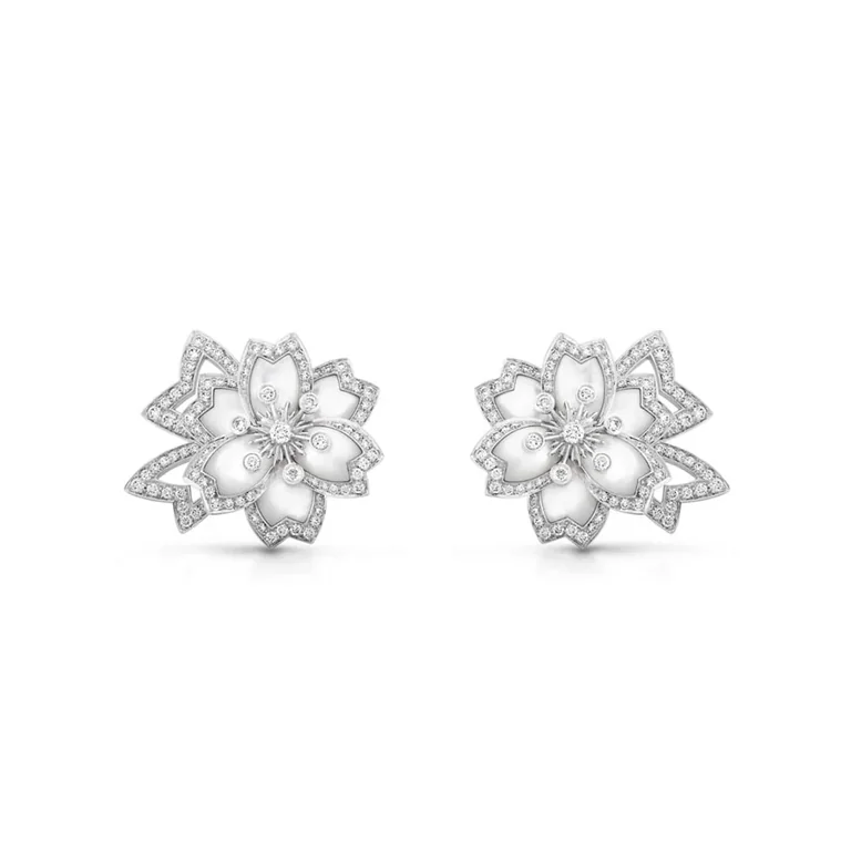 Van Cleef & Arpels VCARP7EQ00 Hellébore Earrings White Gold Diamond Mother-of-pearl Earrings 1