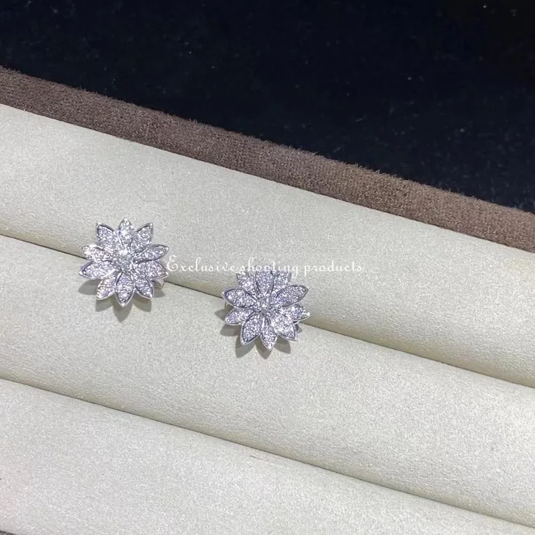 Van Cleef & Arpels VCARO96B00 Lotus earrings small model White gold Diamond earrings 2