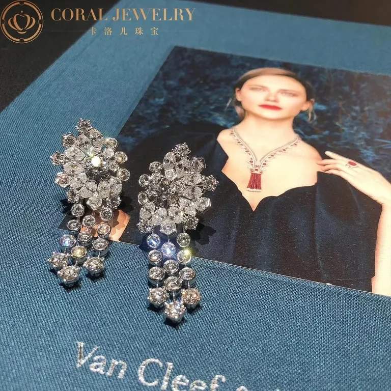 Van Cleef & Arpels VCARO9CO00 À Cheval transformable earrings Platinum Diamond earrings 9