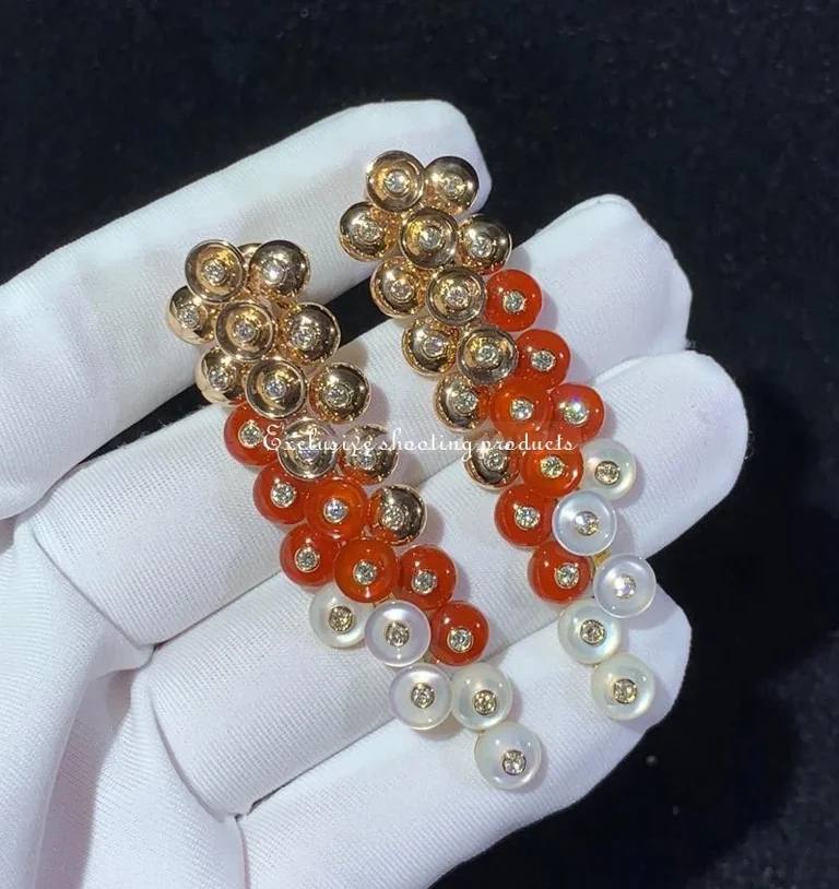 Van Cleef & Arpels VCARO77300 Bouton d?or earrings Rose gold Carnelian Diamond Mother-of-pearl earrings 9