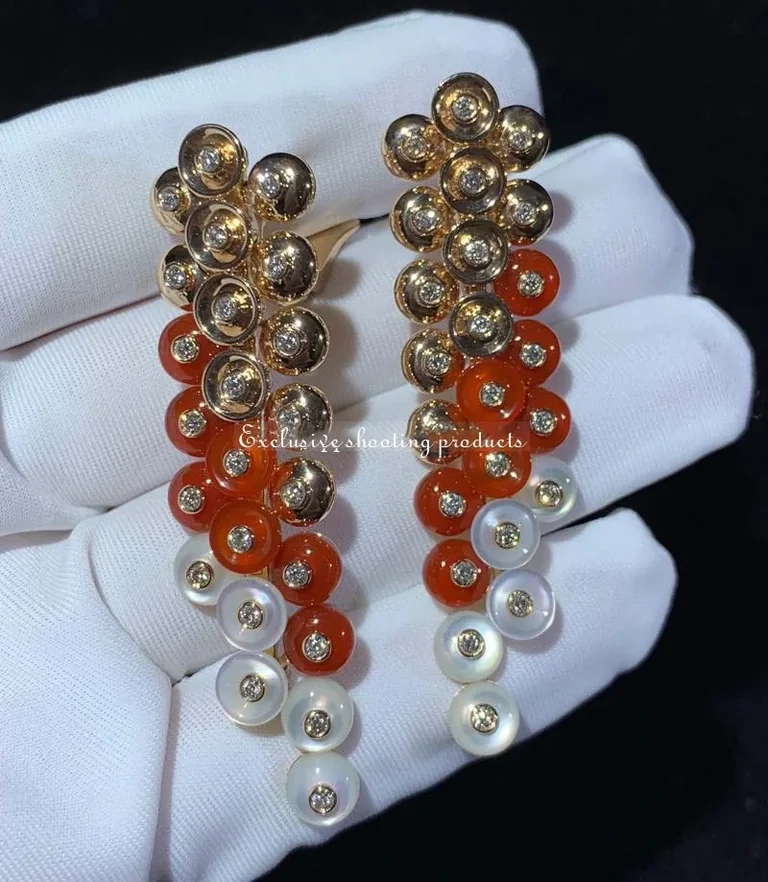 Van Cleef & Arpels VCARO77300 Bouton d?or earrings Rose gold Carnelian Diamond Mother-of-pearl earrings 8