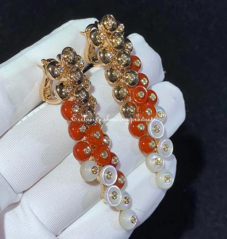Van Cleef & Arpels VCARO77300 Bouton d?or earrings Rose gold Carnelian Diamond Mother-of-pearl earrings 7