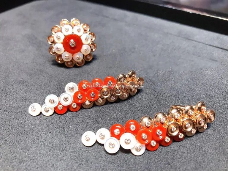 Van Cleef & Arpels VCARO77300 Bouton d?or earrings Rose gold Carnelian Diamond Mother-of-pearl earrings 2