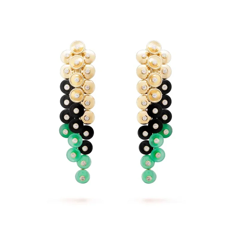 Van Cleef & Arpels VCARO77200 Bouton d?or earrings Yellow gold Chrysoprase 1