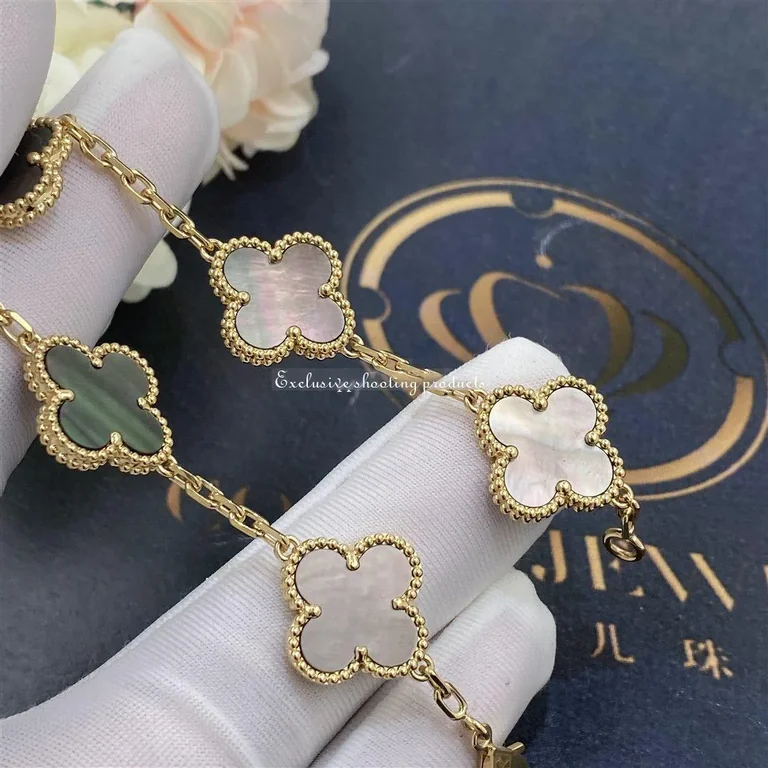 Van Cleef & Arpels Bracelet Vintage Alhambra Grey Mother of Pearl Gold Bracelet 4