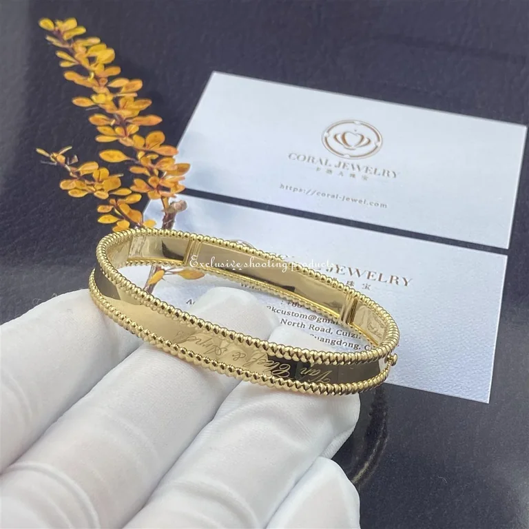 Van Cleef & Arpels VCARP3K600 Perlée Signature Bracelet 7