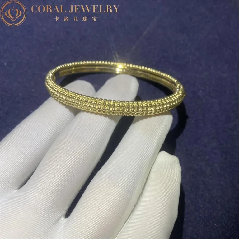 Van Cleef & Arpels VCARP0X200 Perlée pearls of gold bracelet 5 rows Yellow gold bracelet 11