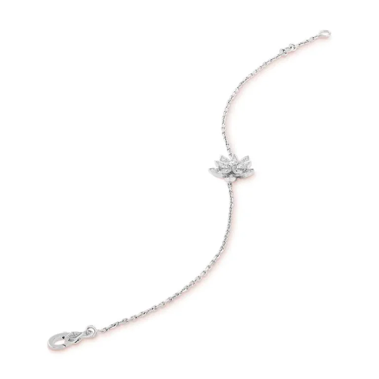 Van Cleef & Arpels VCARP1AB00 Lotus openwork bracelet mini model White gold Diamond 10