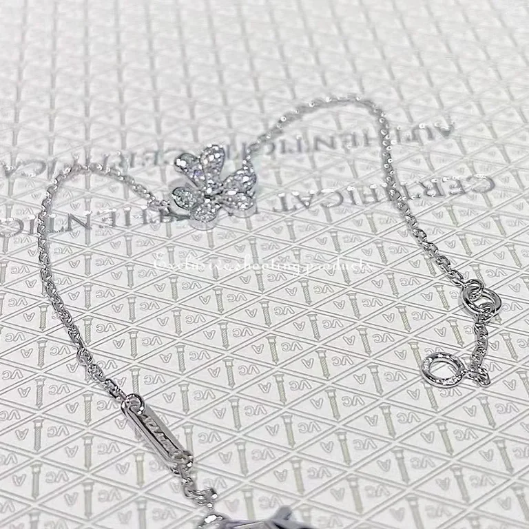 Van Cleef & Arpels VCARP3W200 Frivole bracelet mini model White gold Diamond bracelet 2