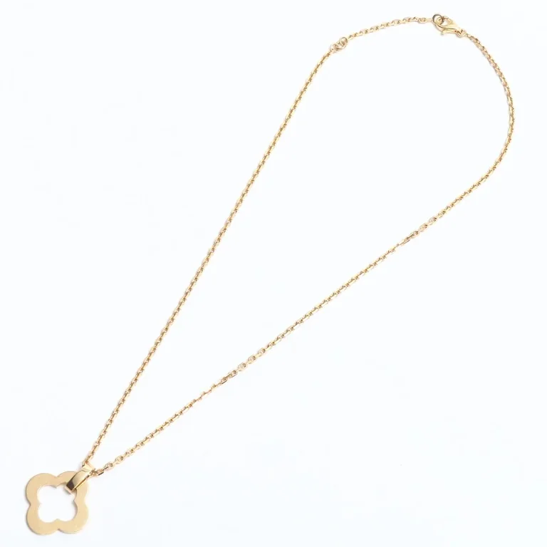 Van Cleef & Arpels VCARD38900 Byzantine Alhambra pendant Yellow gold Necklace 4