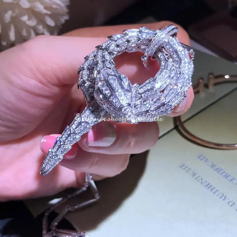 Bulgari Serpenti Viper White Gold Necklace Pave Diamonds 354085 Cl857903 JEWELRY 19