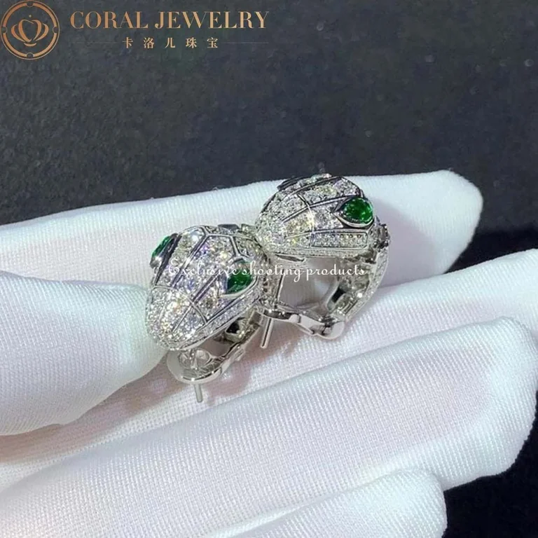 Bulgari Serpenti White Gold Earrings Set With Pave Diamonds And Two Emerald Eyes Ref 354702 Coral 98