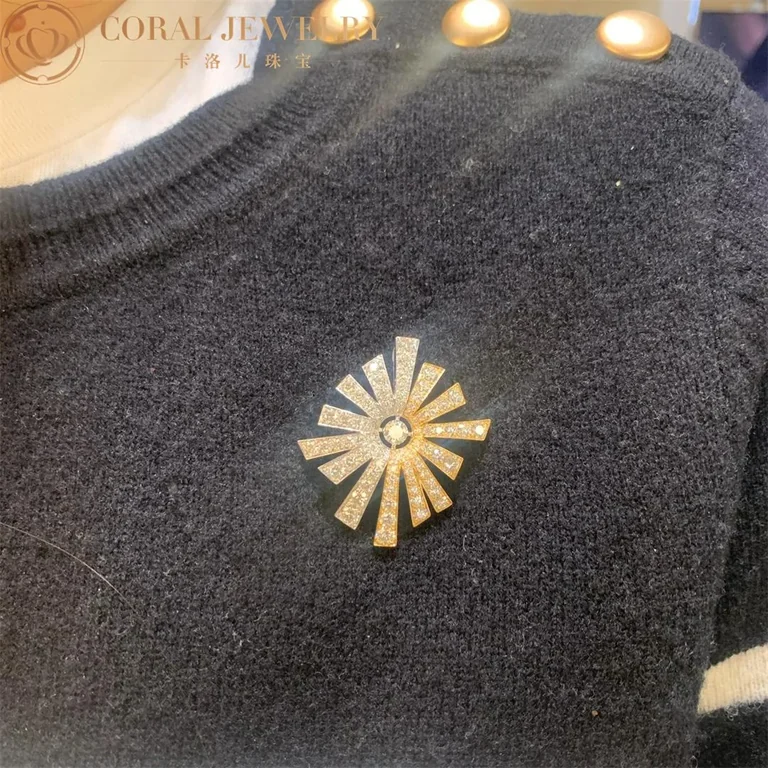 Chanel Soleil De Chanel Transformable Necklace 18k White And Yellow Gold Diamonds J11933 CORAL 68