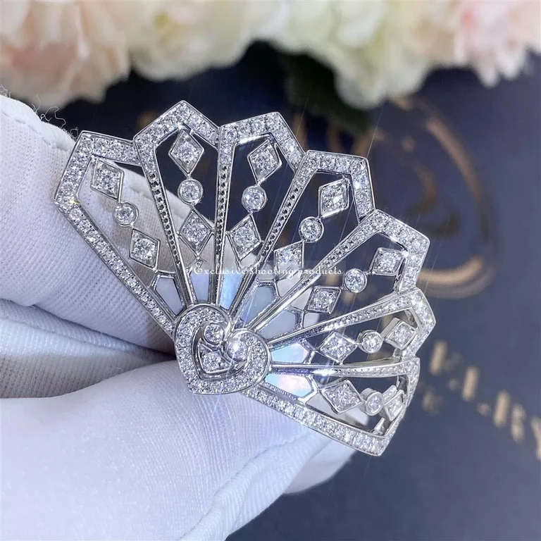 Garrard Fanfare Diamond And Mother Of Pearl Ring In 18ct White Gold 58