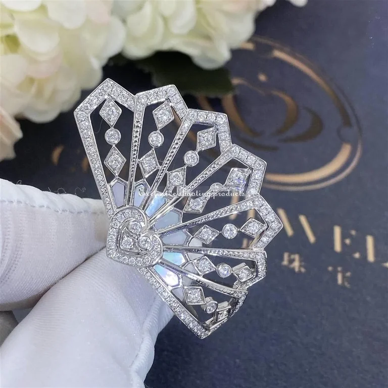 Garrard Fanfare Diamond And Mother Of Pearl Ring In 18ct White Gold 67