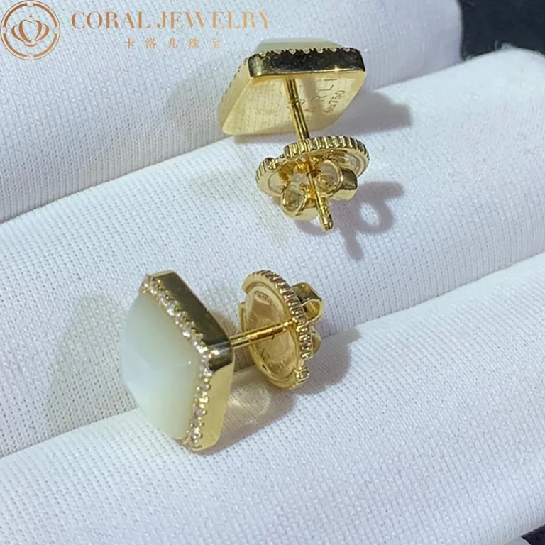 Marli Cleo Diamond Stud Pyramid Earrings In Yellow Gold Set With White Moon Stone Cleo E3 Coral 78