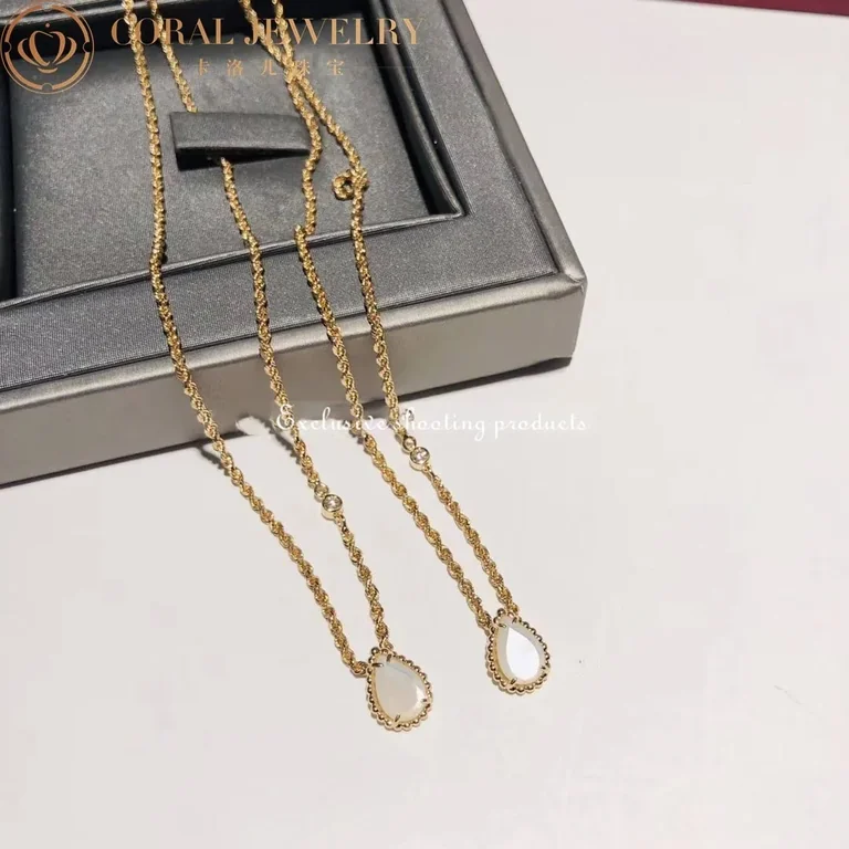 Boucheron Serpent Bohème Pendant JPN00626 Yellow Gold Diamond Pearl XS Motif 4