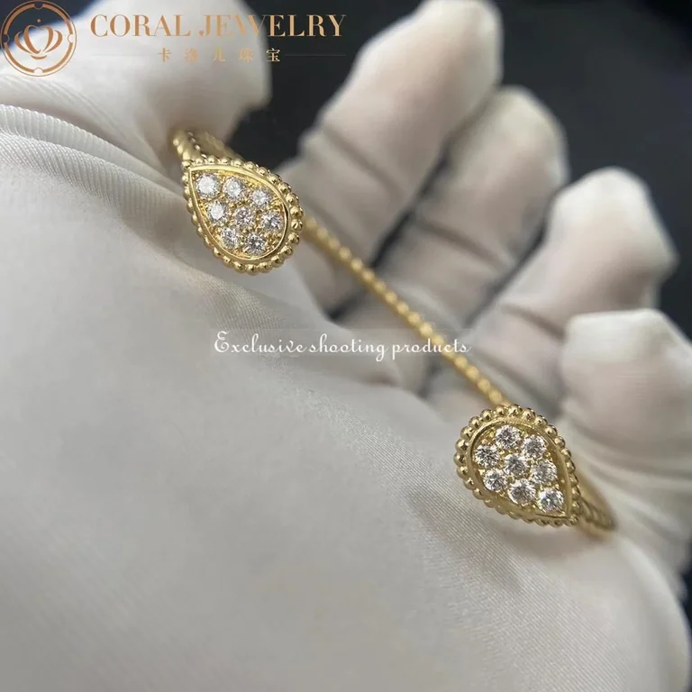 Boucheron serpent bohème bracelet JBT00817 s motif 5