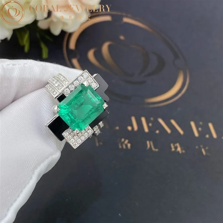Chaumet Labyrinthe Ring White Gold Emerald With Onyx And Diamonds Coral 66