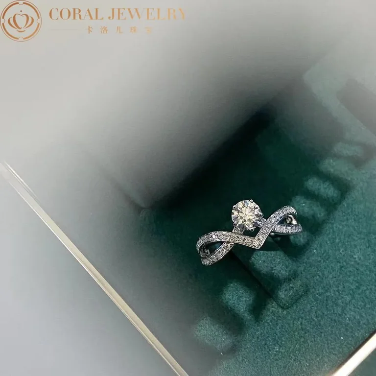 Chaumet Jos�phine Amour d?Aigrette Solitaire J84089 0.50CT Platinum diamonds 4