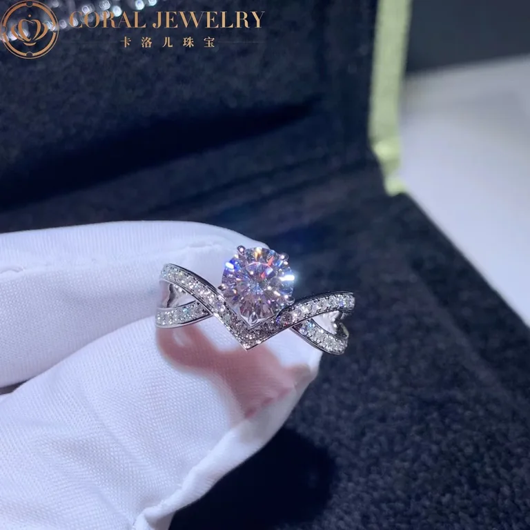 Chaumet Jos�phine Amour d?Aigrette Solitaire J84089 0.50CT Platinum diamonds 3