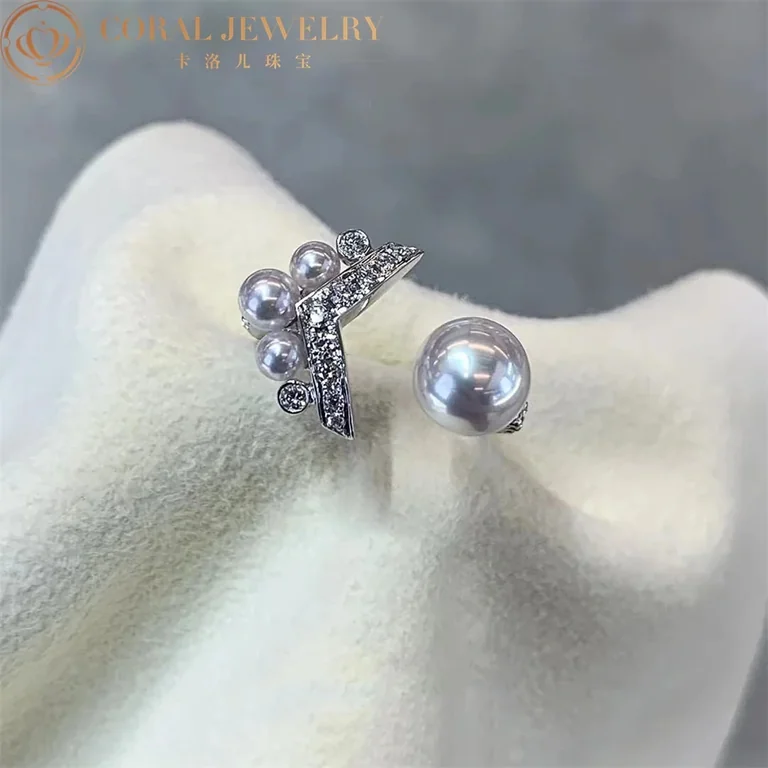Chaumet Joséphine Aigrette Ring 085044 White Gold, Pearls, Diamonds