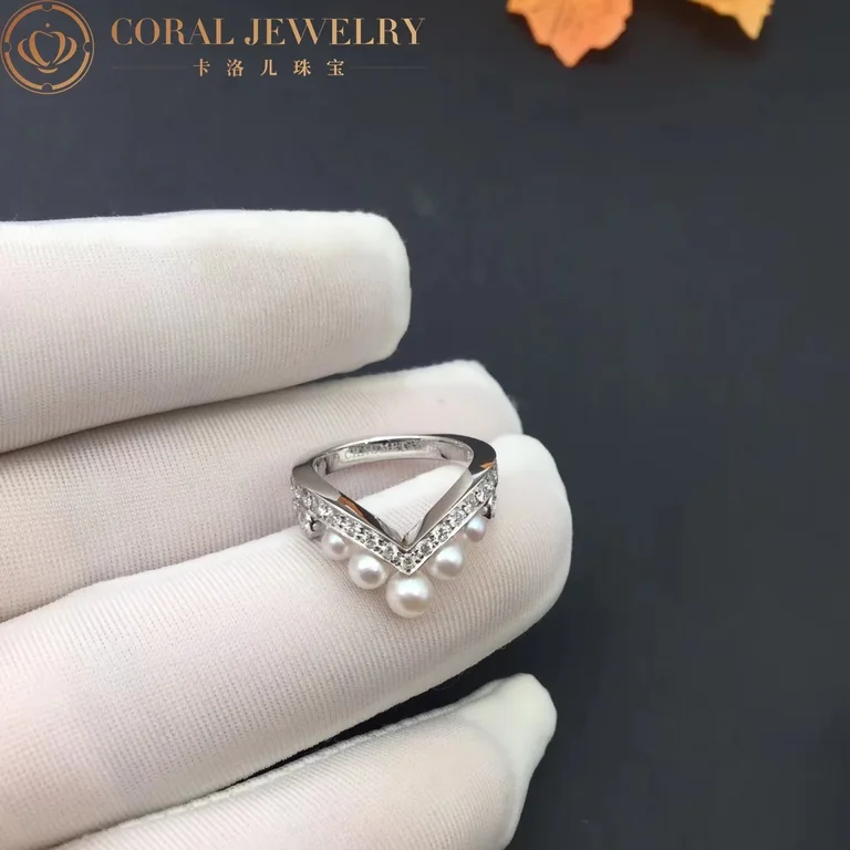 Chaumet Joséphine Aigrette Ring 083292 White Gold, Pearls, Diamonds 2