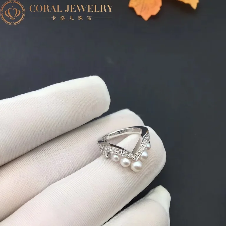 Chaumet Joséphine Aigrette Ring 083292 White Gold, Pearls, Diamonds 3