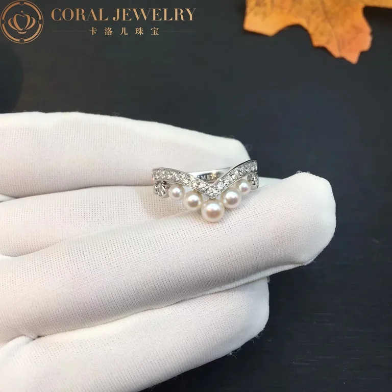 Chaumet Joséphine Aigrette Ring 083292 White Gold, Pearls, Diamonds