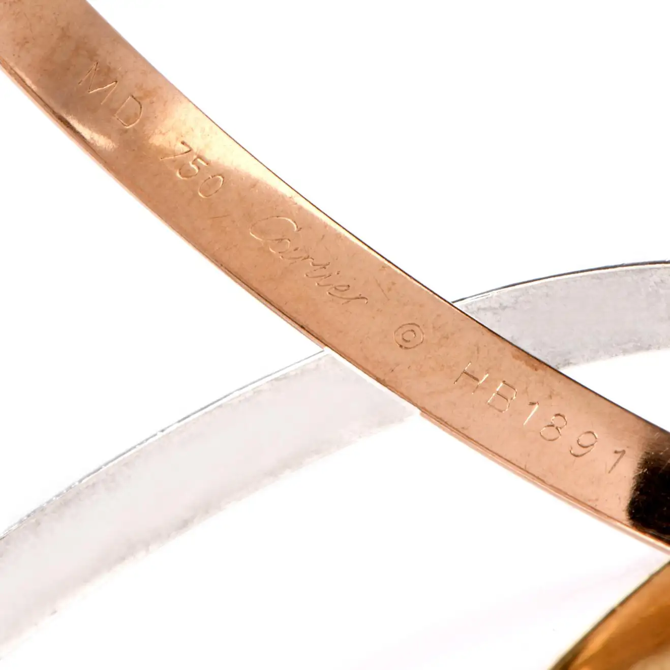 Cartier Trinity Bracelet Tri-Tone 18 Karat Interlocking 3 Bangle 4