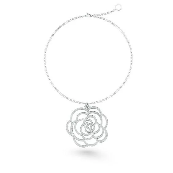 Chanel Camélia Ajouré J3010 Necklace 18k White Gold Diamonds 1