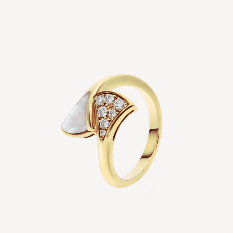 Bulgari Divas? Dream 353800 ring in Yellow gold mother of pearl and diamonds 1