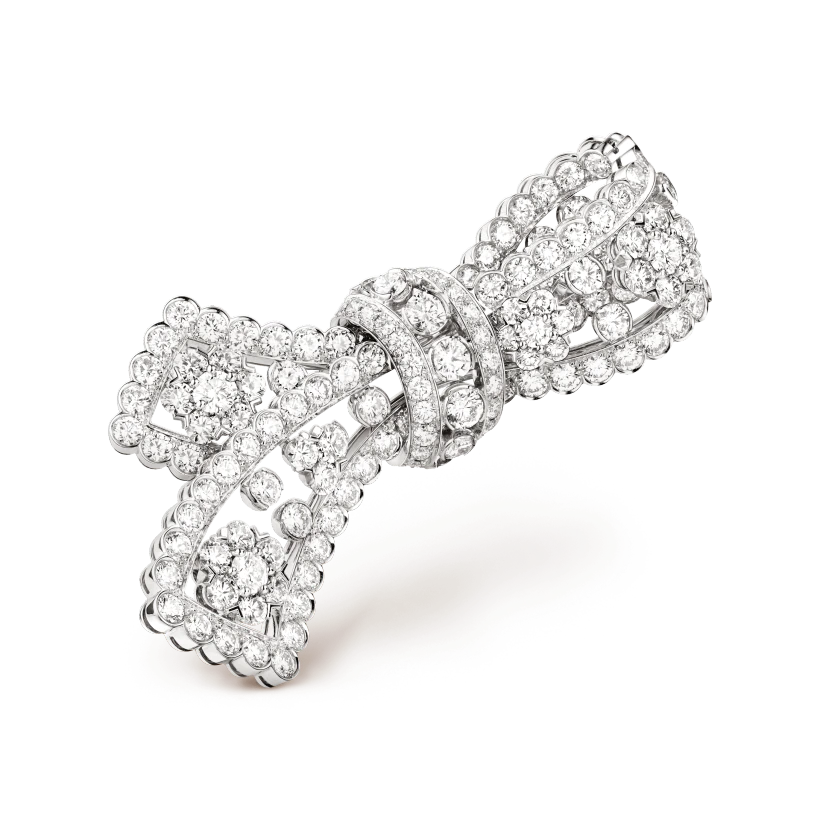 Van VCARP39700 Cleef Arpels Snowflake Noeud Clip Platinum Diamond 1