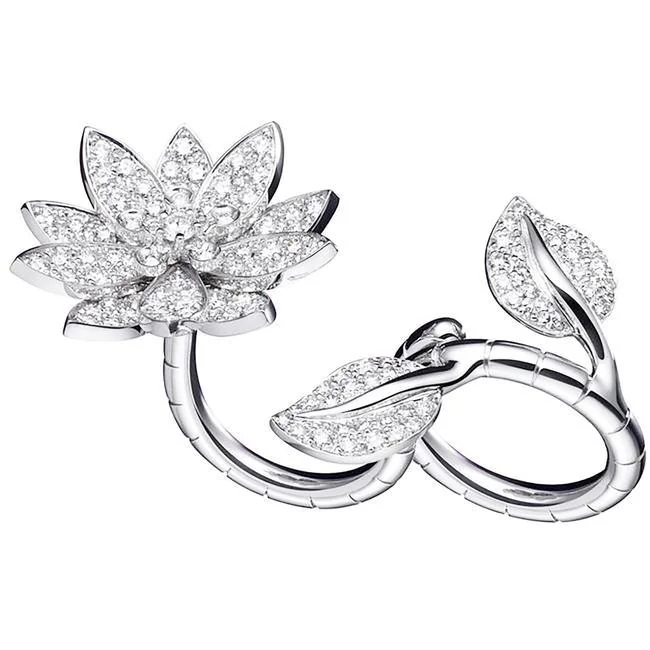 Van Cleef & Arpels VCARP1ND00-Vintage Style Lotus Between the Finger Ring? White gold Diamond Vintage Style Ring 1