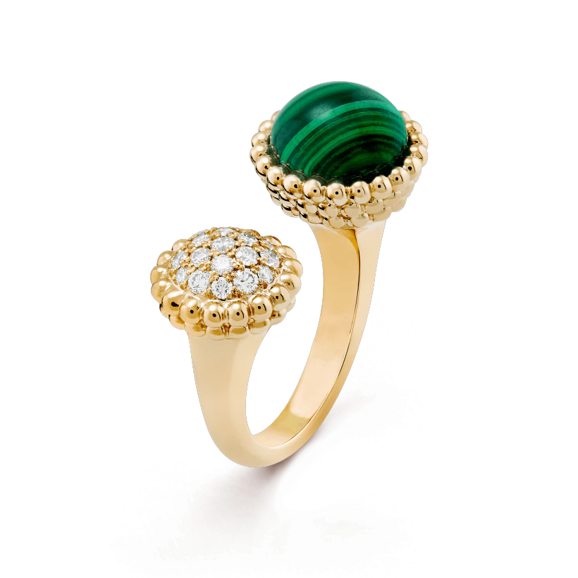 Van Cleef & Arpels VCARO9SU00 ring Perlée couleurs Between the Finger Yellow gold Diamond Malachite ring 1