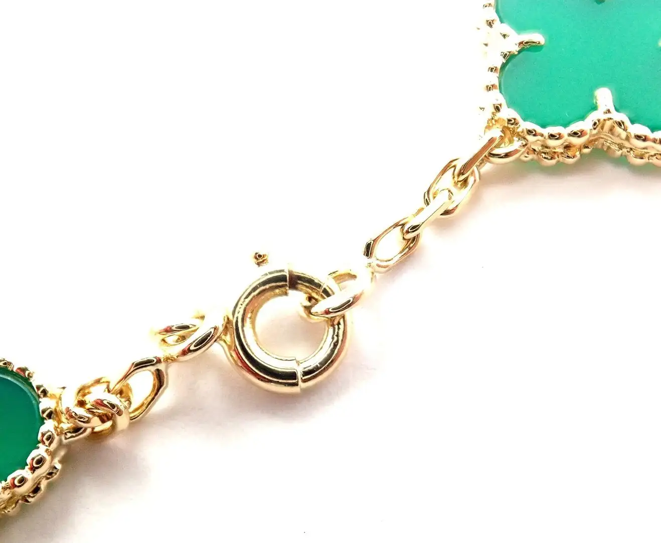 Van Cleef & Arpels necklace Vintage Alhambra long necklace 20 motifs Green Chalcedony necklace 6