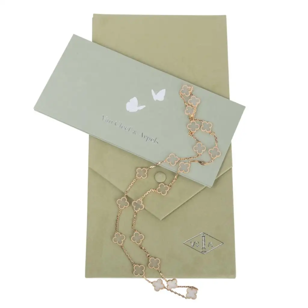 Van Cleef & Arpels necklace Vintage Alhambra long necklace 20 motifs Rock Crystal necklace 7