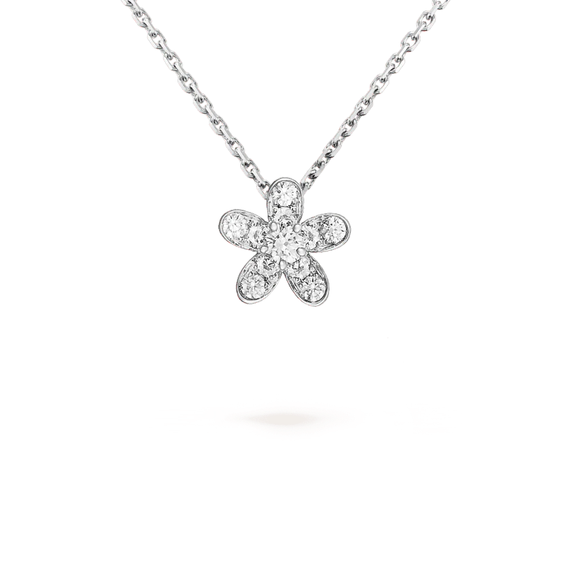 Van Cleef & Arpels VCARG44200 Socrate pendant 1 flower White gold Diamond Necklace 1