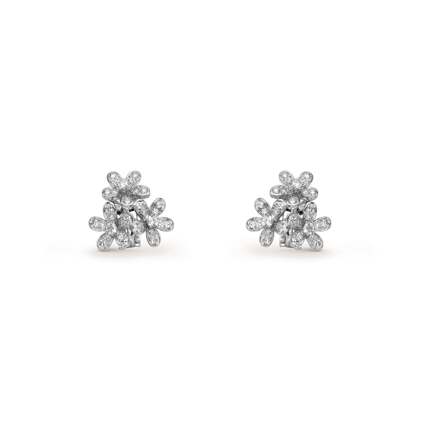 Van Cleef & Arpels Socrate earrings VCARB14300 3 flowers White gold Diamond earrings 1