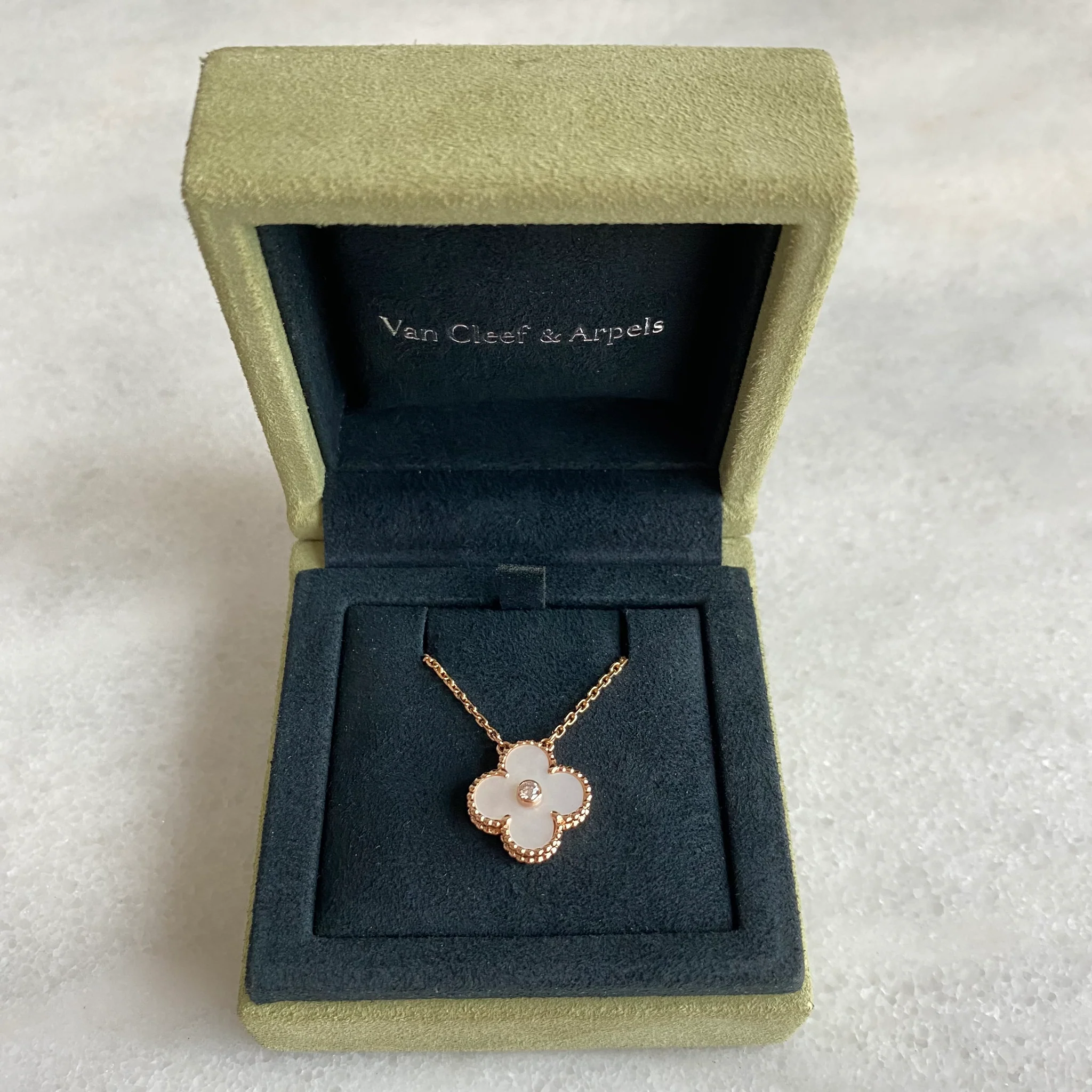 Van Cleef & Arpels Necklace Vintage Alhambra 2012 Holiday Necklace Rose Gold Mother-of-Pearl Necklace 4